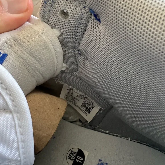 Nike Air Jordan 1 Retro High Hyper Royal Smoke Grey size 10 Men’s lightly used - Picture 7 of 7